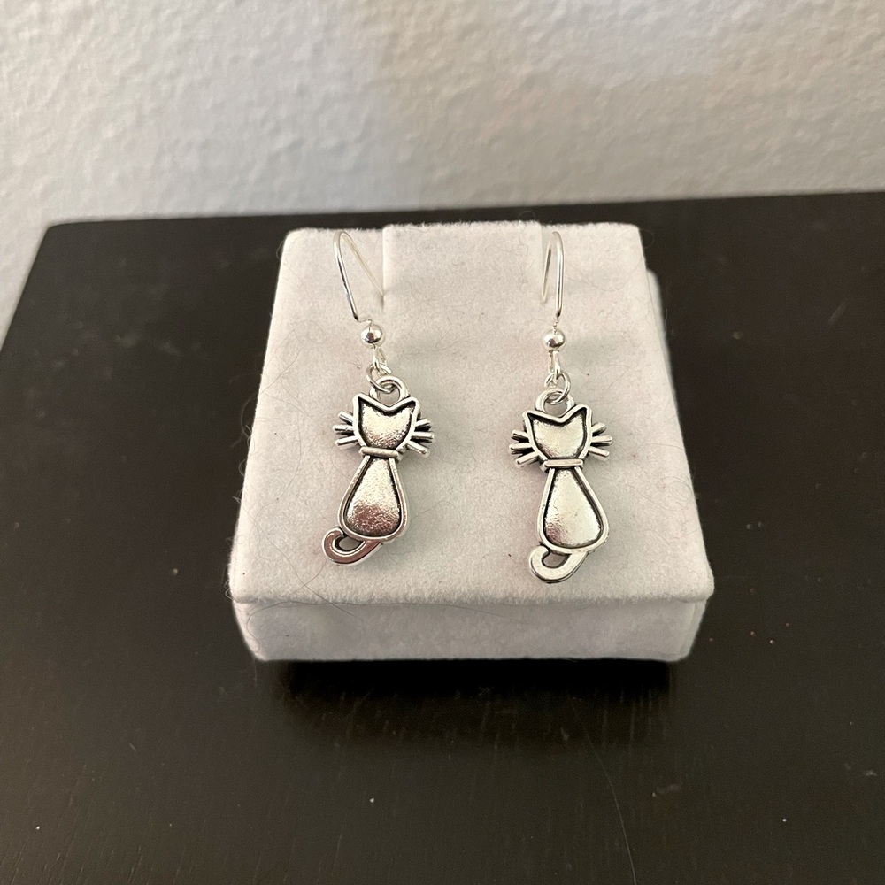 Handmade Cat Fishhook Earrings